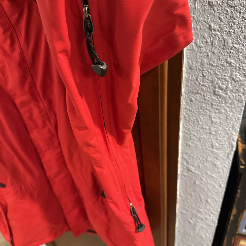 Eastern Mountain Sports EMS Mens Medium Gore-Tex Red Hooded Zip Jacket Red Black - Image 3 of 4