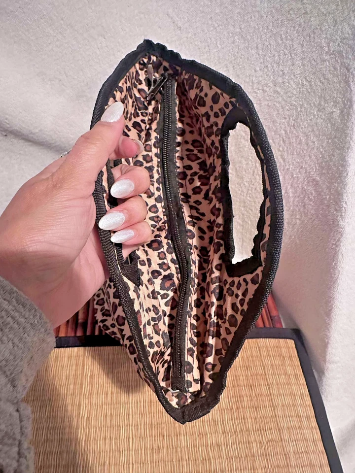 Animal Print Tote Bag | Stylish Leopard/Cheetah Pattern Large Canvas Handbag - Image 3 of 4