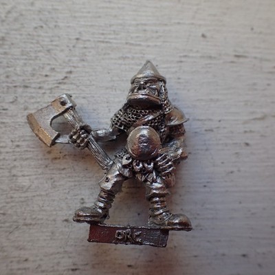 Citadel Warhammer 80s Orc Warrior E