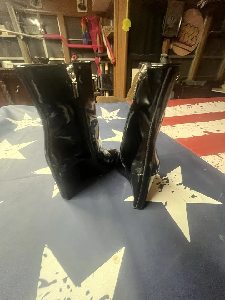 Schutz Pointed Toe Boots Ankle Inner Zip Wedge 4” Heel. Patent Black Leather - Image 2 of 4