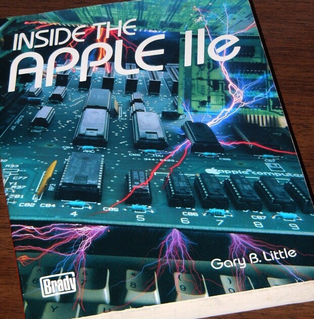 1985 Inside the Apple IIe 300p Hardware Reference ROMs Machine Language Graphics