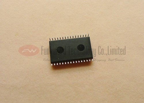 1pc UPD431000AGW-70LL D431000AGW-70LL SOP-32 Integrated Circuit