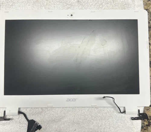Acer Chromebook CB3-111-C670 Display Assembly LCD White - Picture 10 of 10