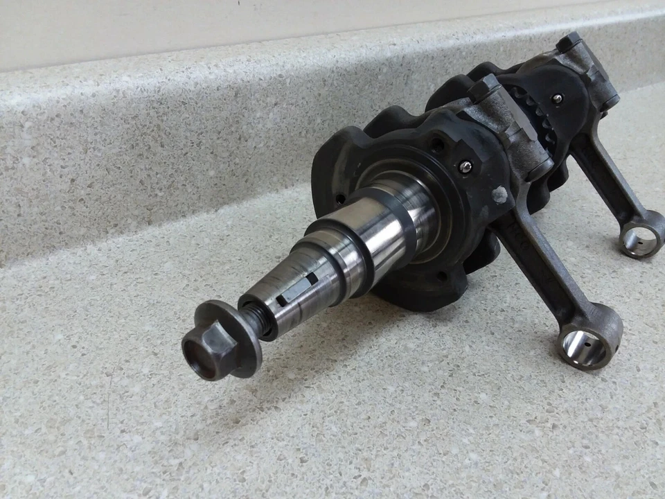 Honda CM-450-E CM450 1982 motor usado cigüeñal/montaje de manivela y varilla Foto 2 de 4