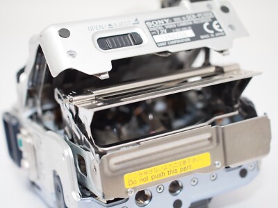 Sony DCR-PC105 MiniDV Digital Handycam Camcorder 27242629172| eBay