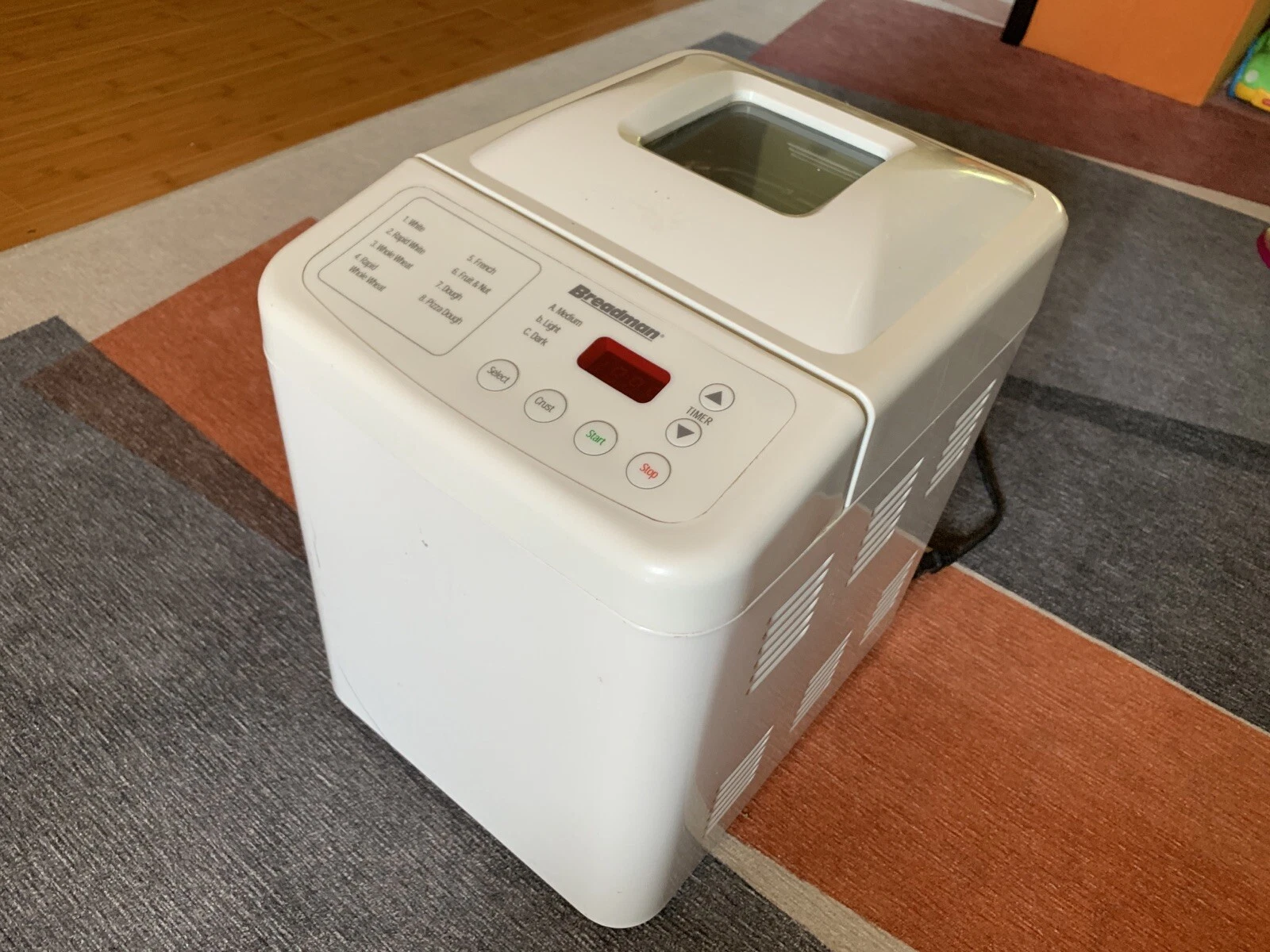 Breadman TR440c Bread Maker Machine 1.5 Lbs Loaf