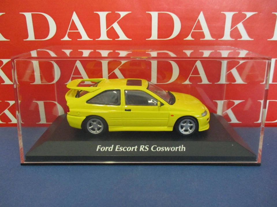 Die cast 1/43 Modellino Auto Ford Escort RS Cosworth 1992 yellow by MaXichamps - Immagine 4 di 4