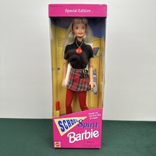 School Spirit Blonde Barbie Doll Special Edition, 1995 Mattel 15301 NRFB
