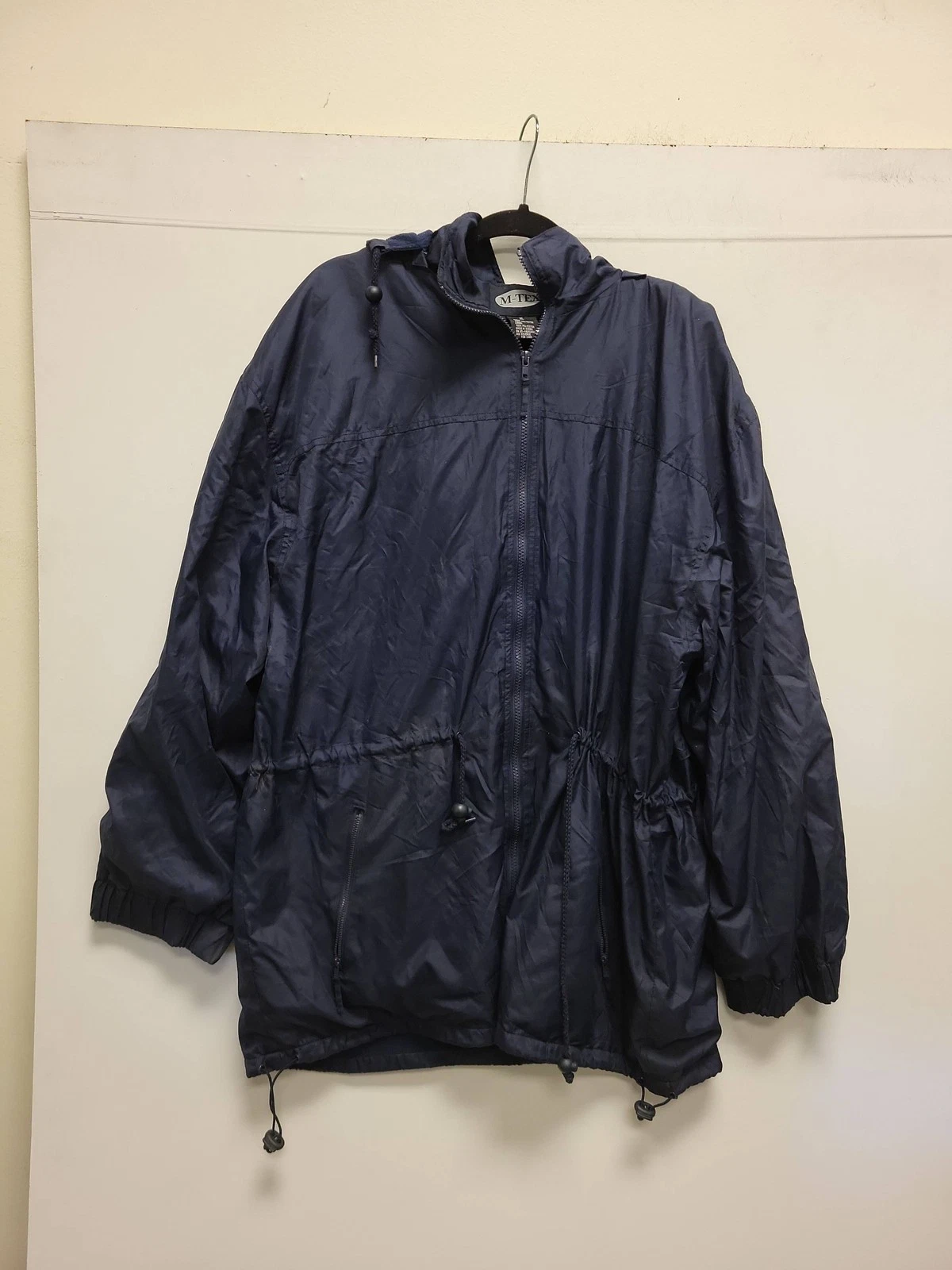 M-TEX Mens XL Windbreaker Jacket Navy Blue Hooded Full Zip Fleece Lined Rain Coa
Opens in a new wind