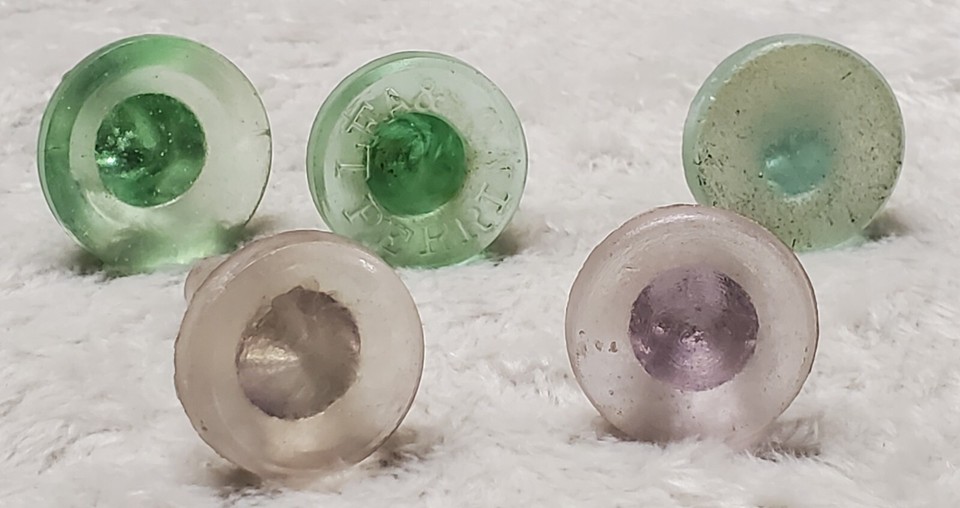Vintage Lea & Perrins & unbranded Glass Bottle Stoppers 2 Purple & 3