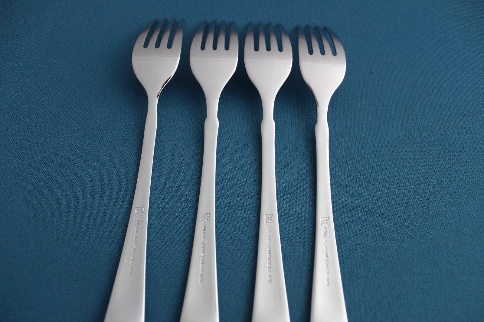 4 Salad Forks Zwilling J. A. Henckels PROVENCE 18/10 Stainless NEW 7"