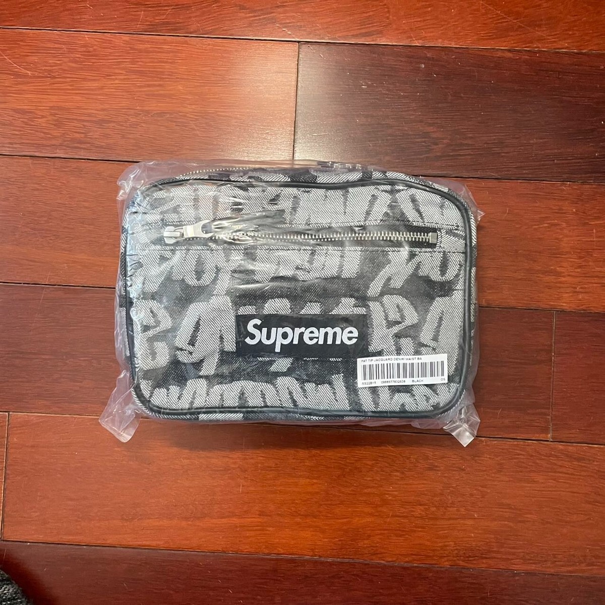 Sold Out* Supreme Fat Tip Jacquard Denim Waist Bag [Black Sold Out* Supreme Fat Tip Jacquard Denim Waist Bag [Black