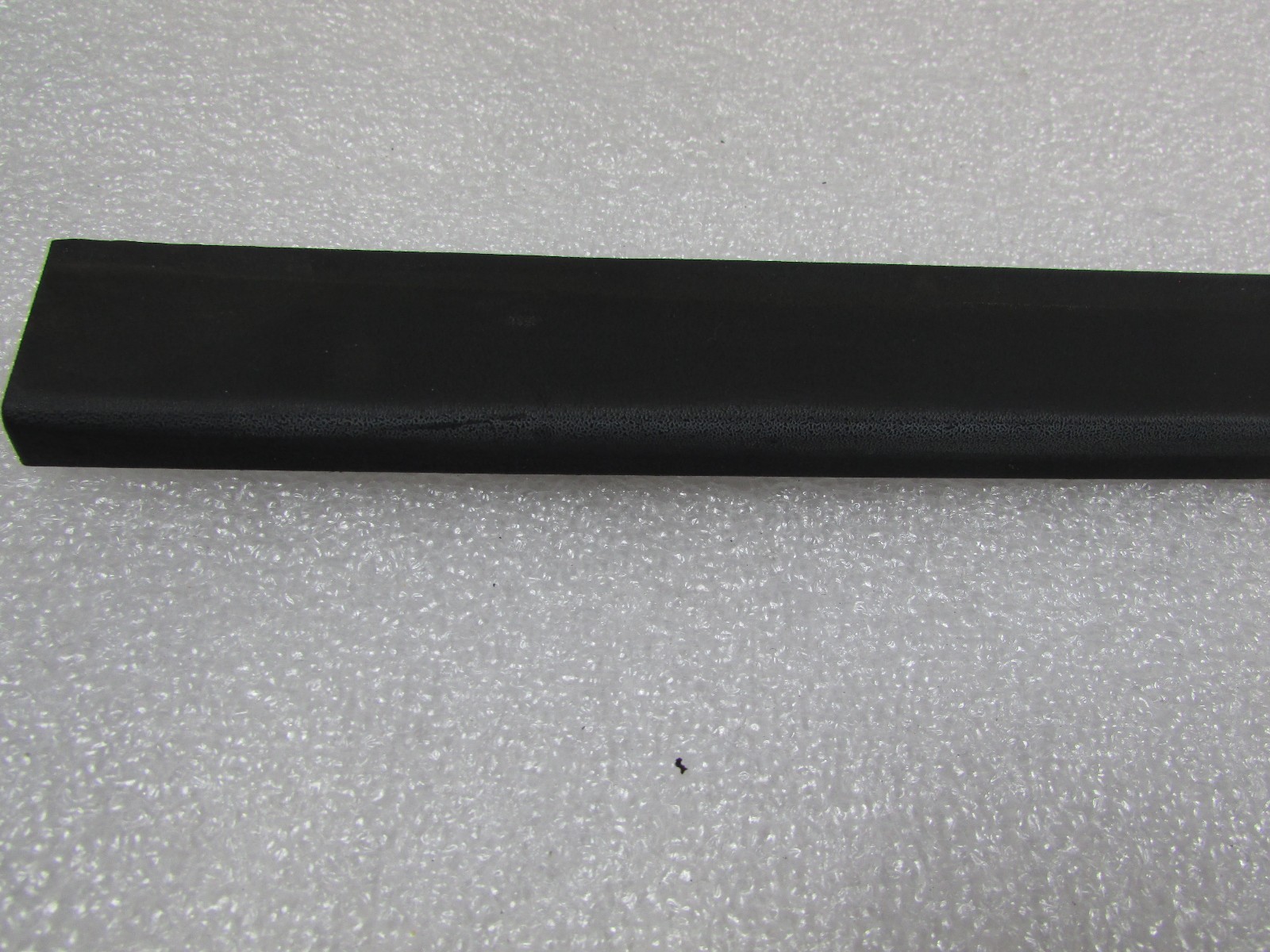 Ferrari California, Bumper Screw Trim, P/N 81536400