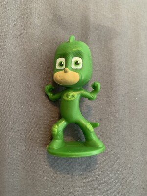 PJ Masks Gekko 2.25  Toy Action Figure Flexing Muscles by Frog-box on Green Base