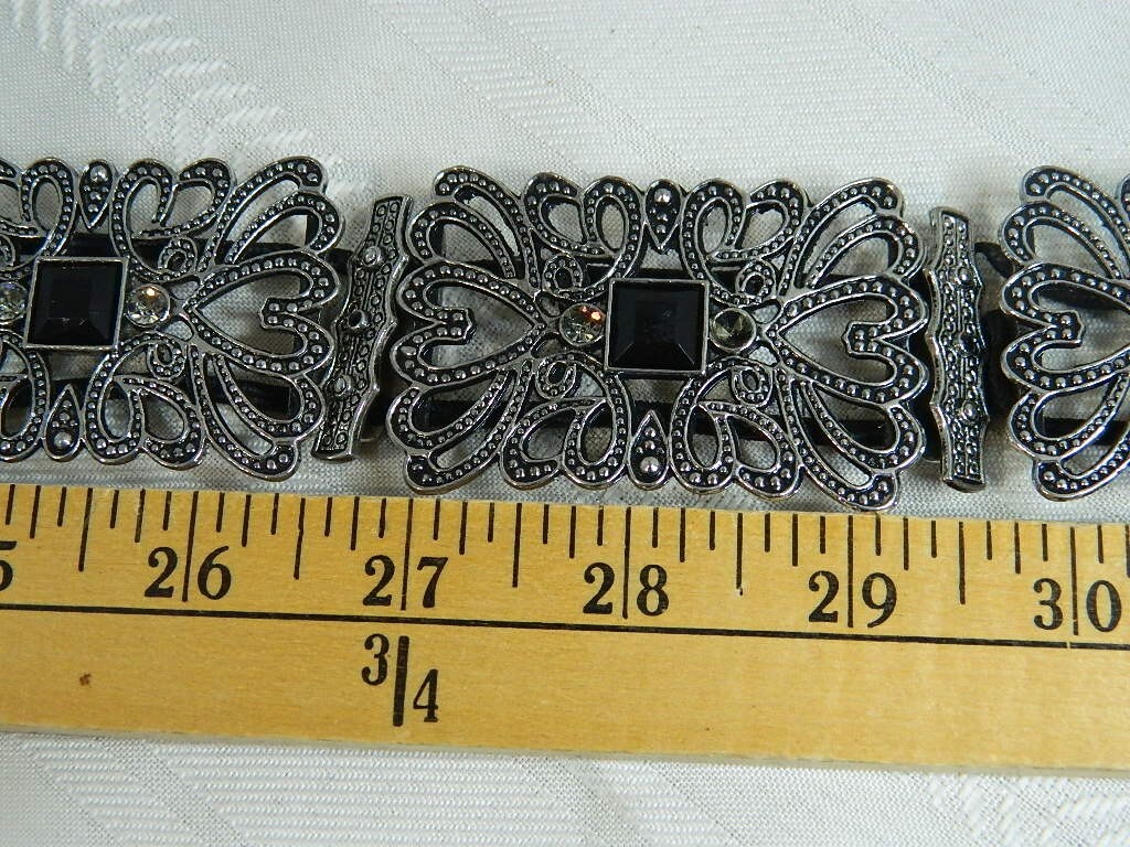 Picture 3 of 4
