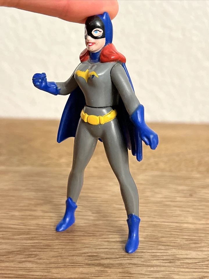 "FIGURA DE ACCIÓN DE PLÁSTICO BATGIRL DC COMICS 3,5"" DE COLECCIÓN (1993) JUGUETE" Foto 4 de 4