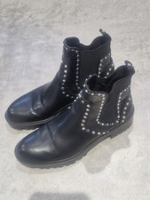 Size 6 EU 39 Black Zara Studded Leather Chunky Ankle Boots Excellent Condition