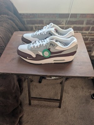 Nike Air Max 1 White Gray Maroon Low Top Colorblock Men's Athletic Sneakers