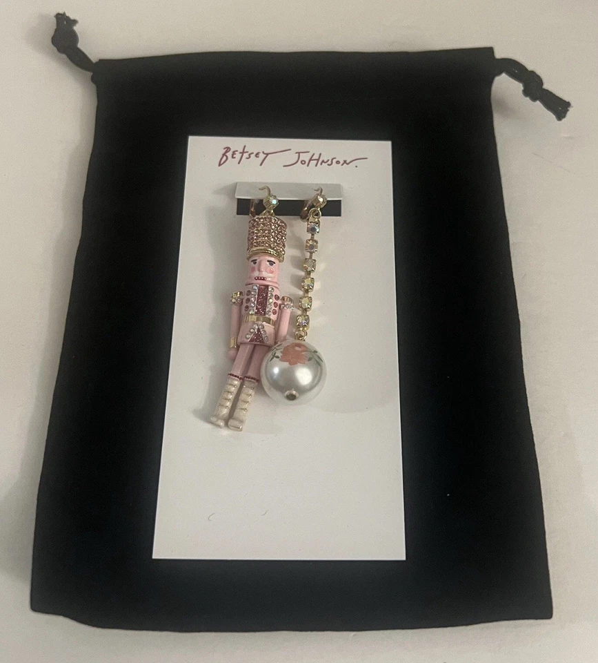 Pendientes Betsey Johnson Colgantes Rosa Cascanueces Mis Match Vacaciones Estrás Nuevos Foto 4 de 4