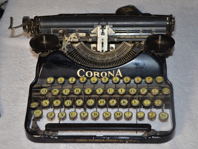RARE Corona  1920s Model 4 Portable Typewriter
