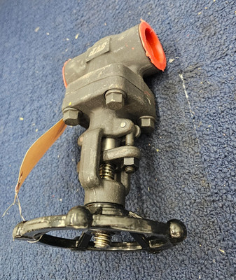 SVF 500FCW07-8: 1-1/2'' Forged Carbon Steel Body Gate Valve, Trim 8, API602