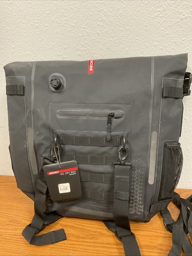 Sedici Dry Bag Backpack 40 Liter Read Description..