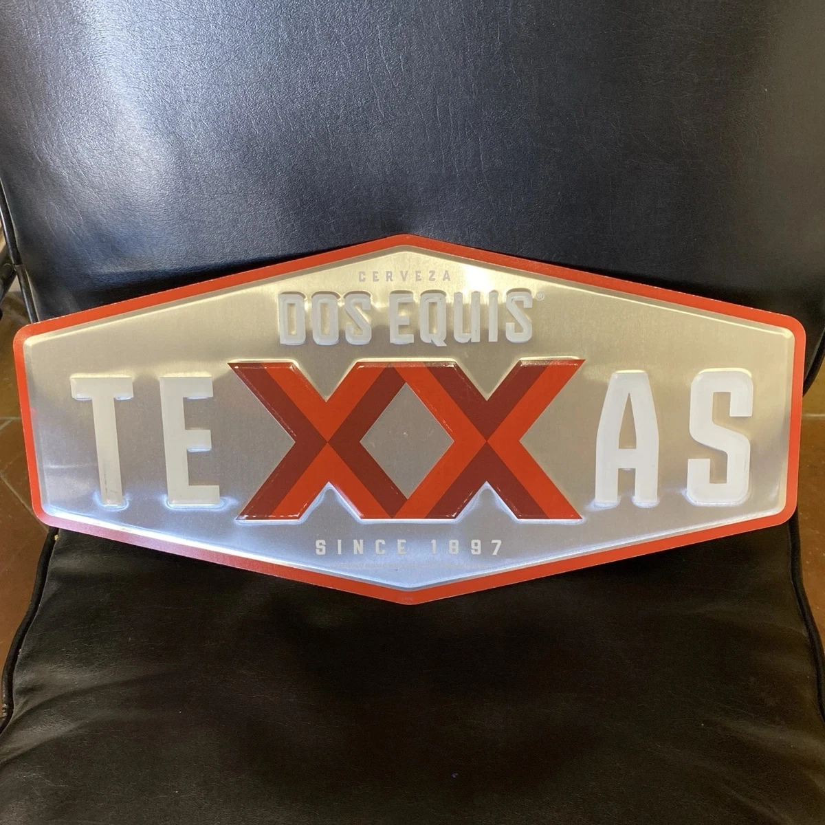 DOS Equis Sign Indiana OTHER Collectible Beer Signs & Tins for