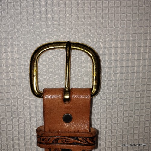 JCPenney Hand Tooled Brown Leather Belt. Small. Will Fit 23-28" Waist - Picture 11 of 13