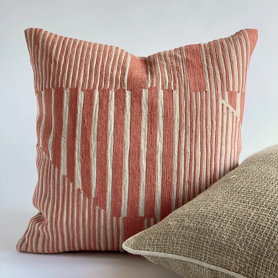 VILLA HOME  pillow cover 22 x 22 - Image 4 of 4