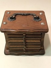 Vintage Set of 8 wooden coasters with carrying case