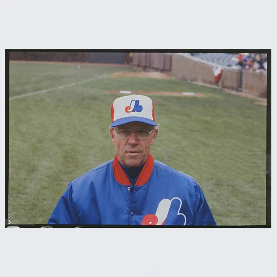 Montreal Expos Vintage 80s Starter Satin Bomber Jacket - MLB Official Licensee - Image 4 of 4