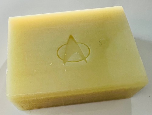 Star Trek: The Next Generation Jean-Luc Picard's Soap - Picture 2 of 2