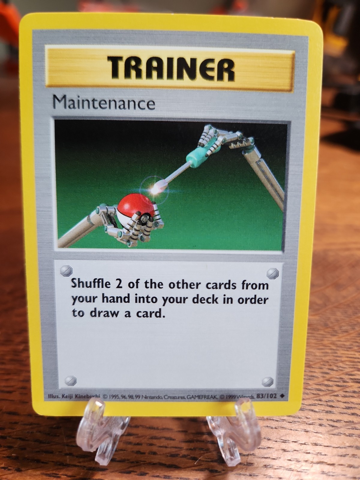 Maintenance 83/102 Shadowless Base Set 1999 WOTC Vintage Era Pokémon TCG