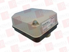 HONEYWELL M7435F-1001 / M7435F1001 (NEW IN BOX)