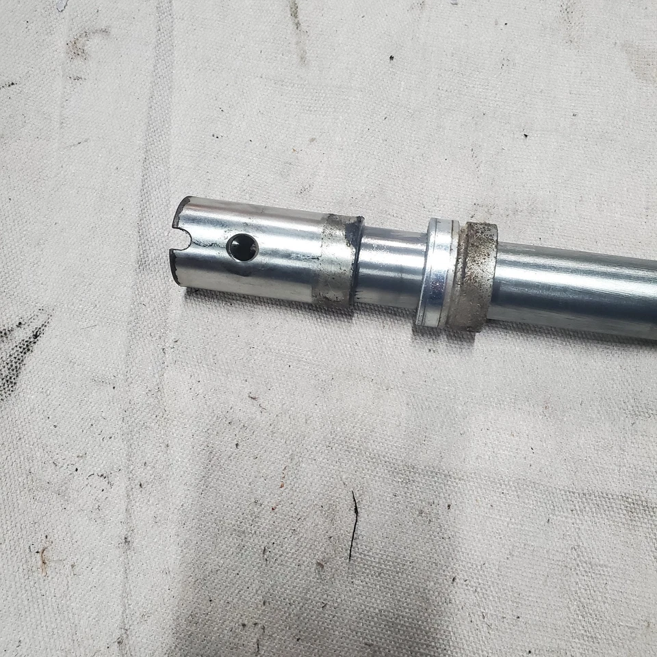 Perno de eje de rueda delantera con tuerca Ducati 749 999 Monster 1100 GT1000 81910431A Foto 3 de 4