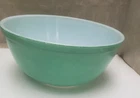 Vintage Pyrex #403 Primary Color Green 2 1/2 Qt. Mixing Nesting Bowl