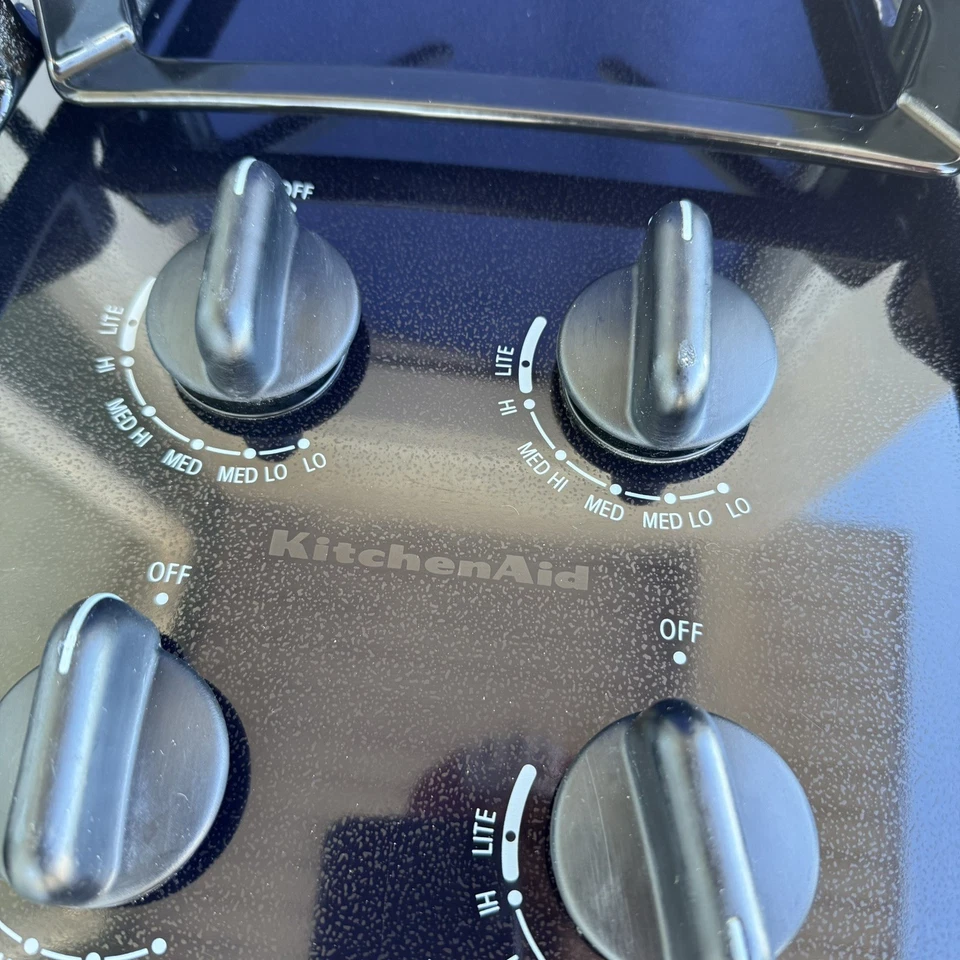 KitchenAid 36” 4 quemadores cocina de gas vidrio negro kgcc505hbl04 - Excelente Foto 2 de 4