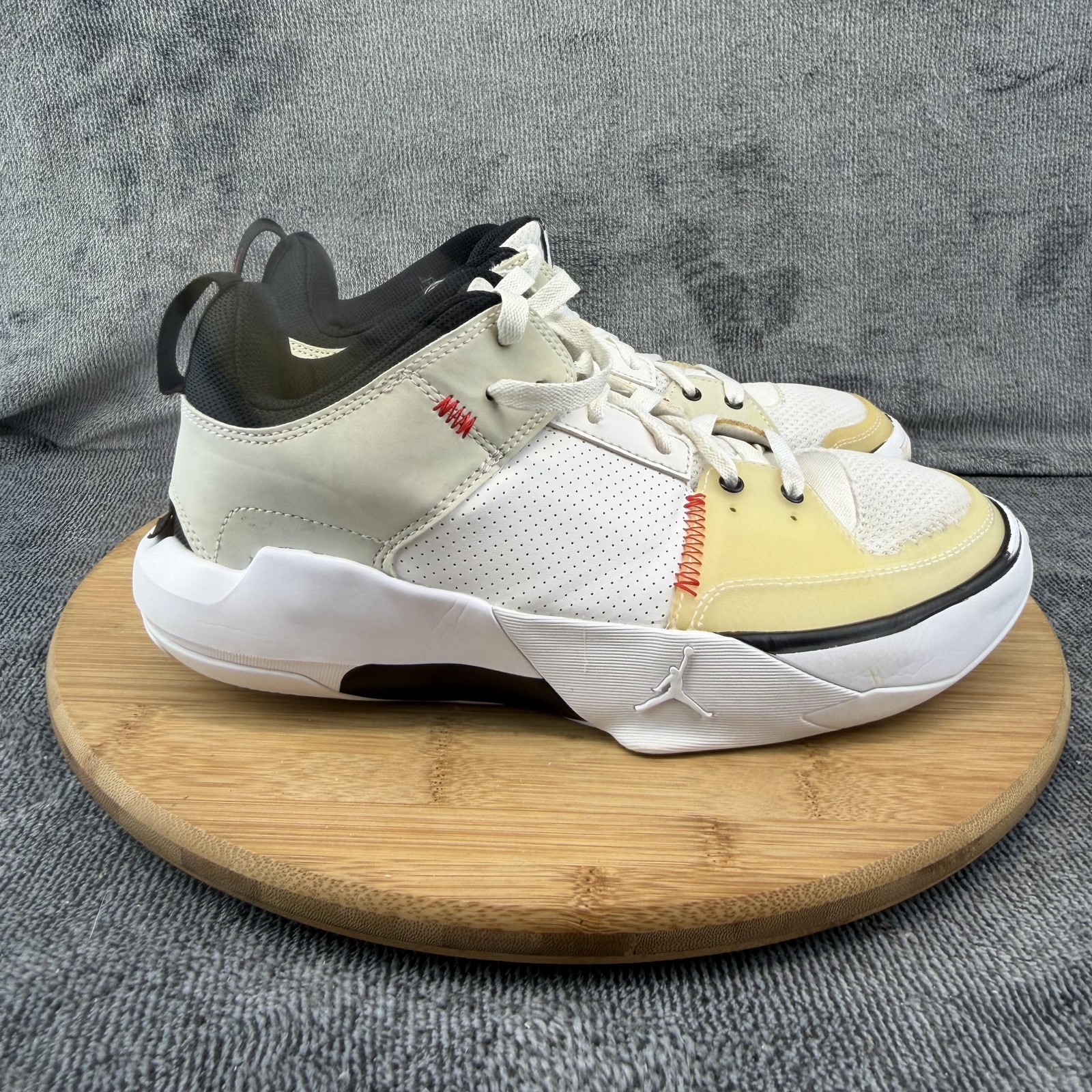 Jordan Why Not Shoes Boys Size 7Y White Cream Basketball Sne