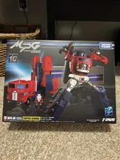 Takara Tomy Transformers Masterpiece G MPG-09 Super Ginrai Powermaster Optimus