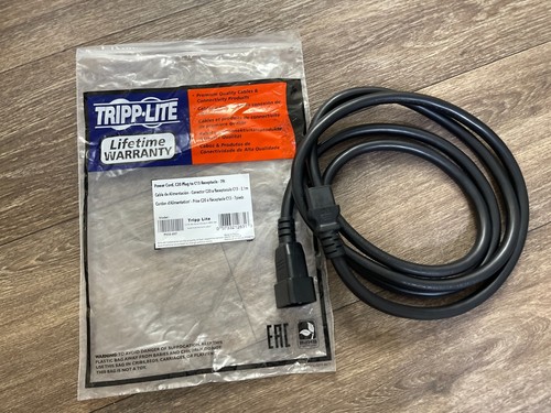 Tripp Lite Power Cord C20 Plug to C13 Receptacle 7 ft Model P032-007 - Picture 3 of 6