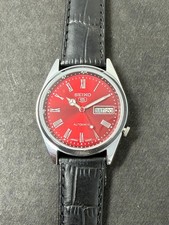 Vintage Seiko 5 Automatic 7009A 17J Men's Wrist Watch, Day / Date- Japan Made