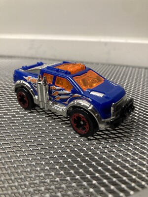 Zuru Metal Machines T-REX ATTACK Fahrzeug 1:64 C116 selten blau orange