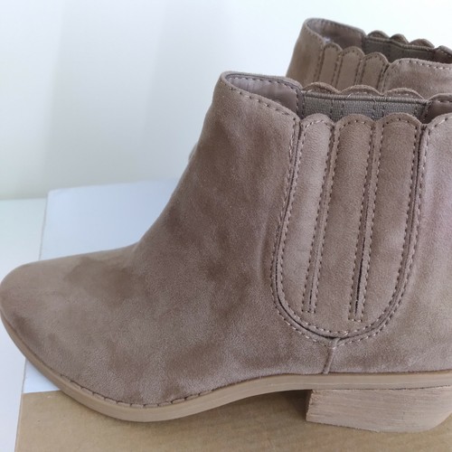 Call It Spring Boots Beige Leather Womens 5 Ankle Booties Block Heels Casual - Picture 6 of 8
