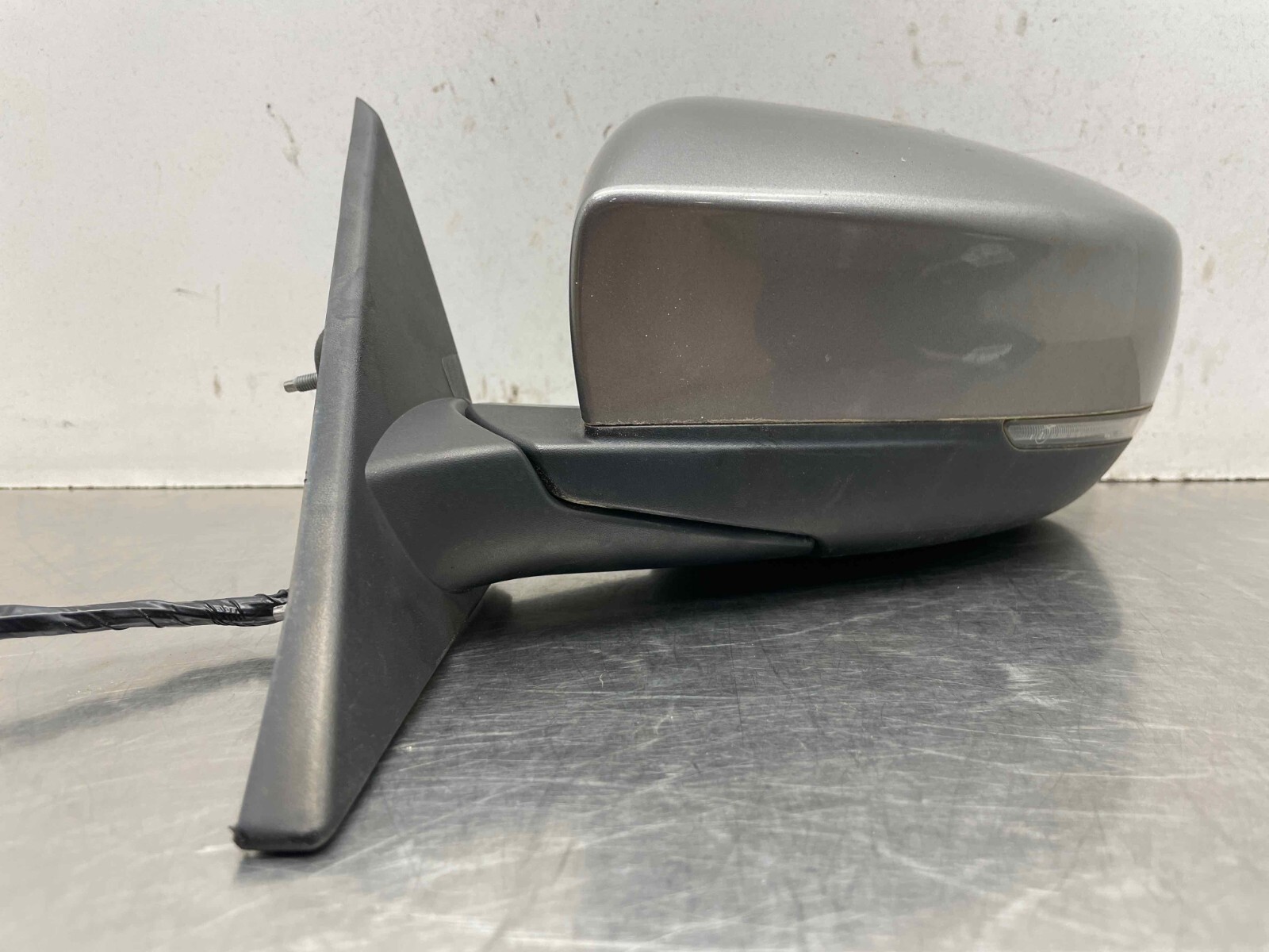 2017 Maserati Ghibli Sq4 Driver Left Door Mirror Assembly Gray W/ Blinker Lh 17