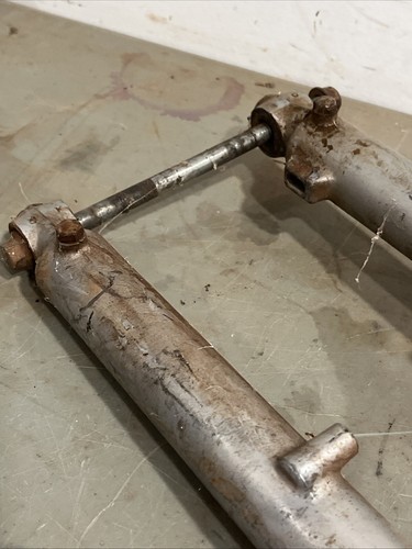 #T1 1974-1975 74-75 Honda MR 50 MR50 Forks And Front Axle - Picture 16 of 20