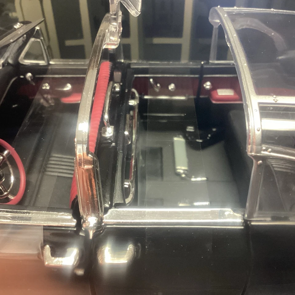 Lucky Die Cast 1/24 Presidential Series 1950 Lincoln Cosmopolitan - Изображение 3 из 4