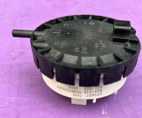 Bosch WFD2460GB Waschmaschine Druckschalter 5500005689