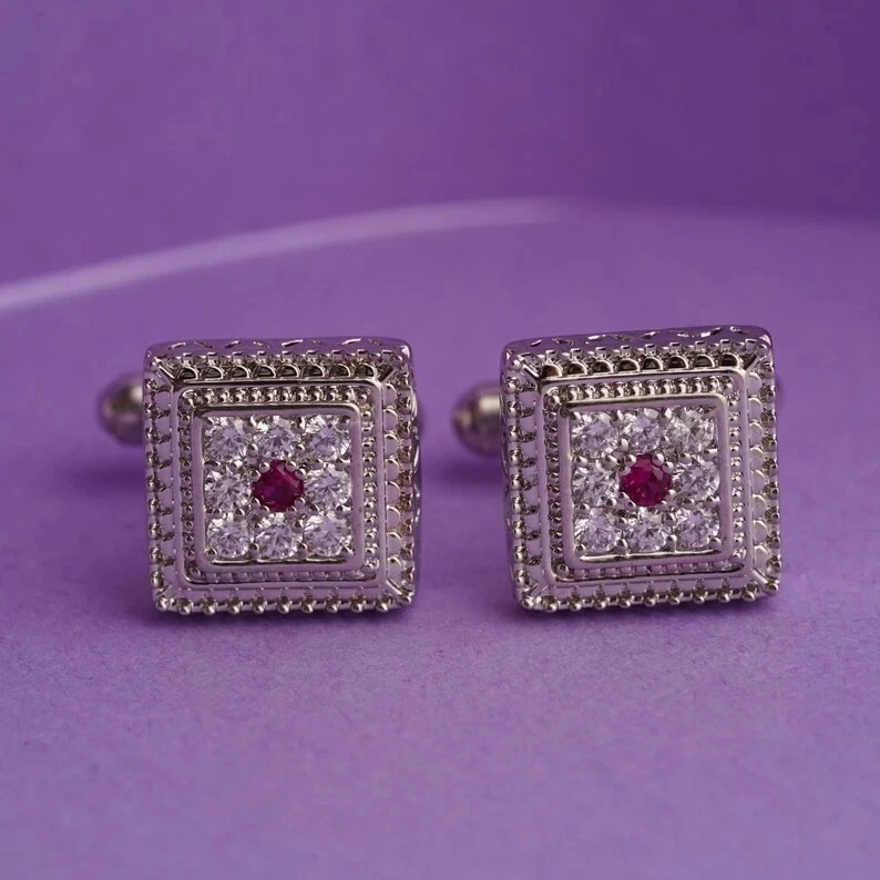 Gemelos de boda para hombre de rubí rojo creados en laboratorio de corte redondo de 4 quilates chapados en oro blanco de 14 k Foto 2 de 4