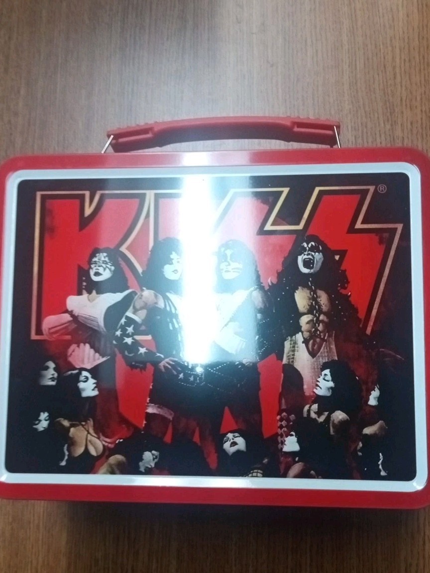 Kiss Lunchbox Gen 2 Fun Box