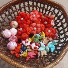 Japanese Sarubobo (13) decoration parts made of kukuri flowers and five double c